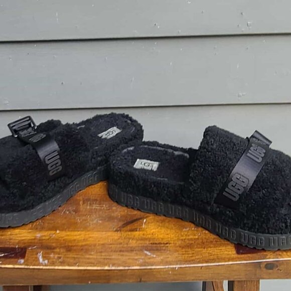 UGG Black Fluffita Slide Shearling Platforms size 9 - Picture 2 of 13